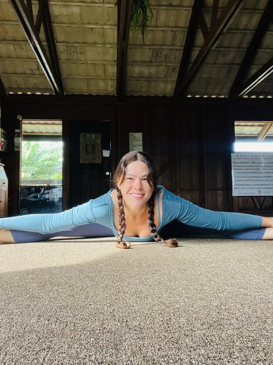 Private yoga session in the Haiku shala